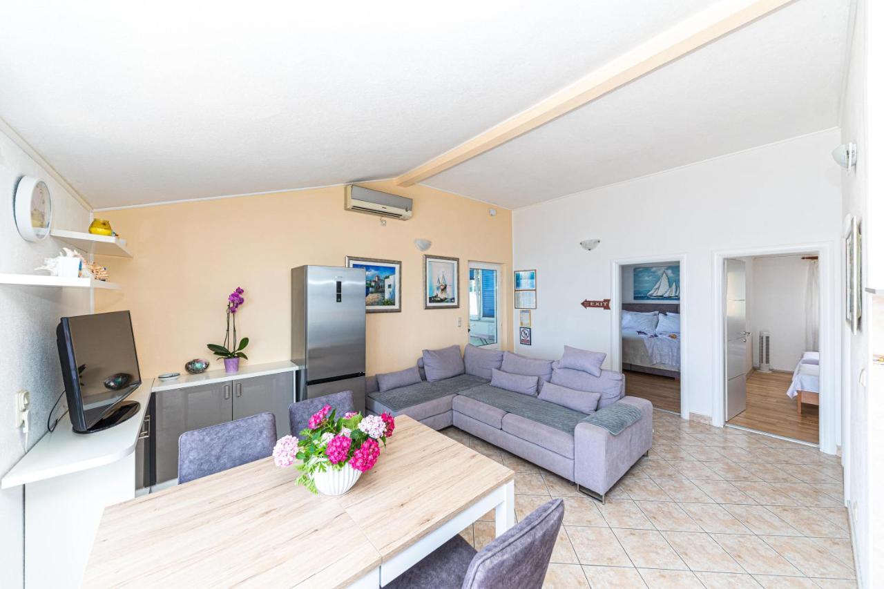 Apartments Villa Nea Leona Τρογκίρ Εξωτερικό φωτογραφία